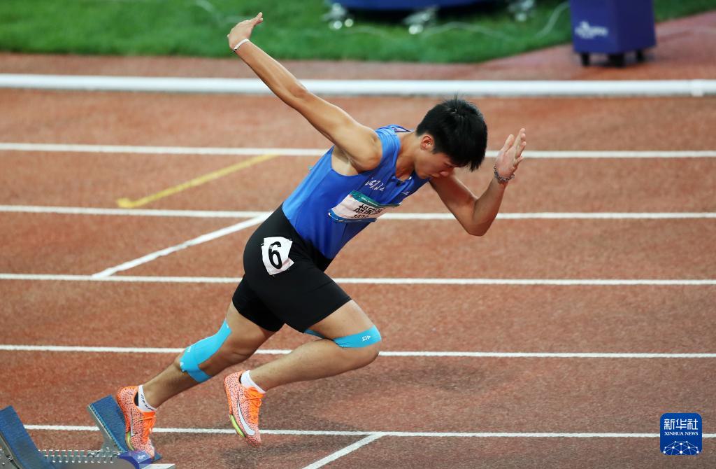 Kun, img, 新华社记者