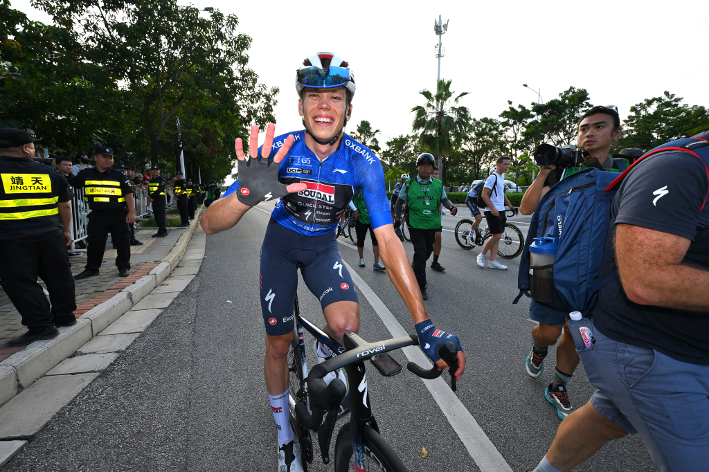 激烈争夺, 环广西世巡 激烈争夺, 环广西世巡